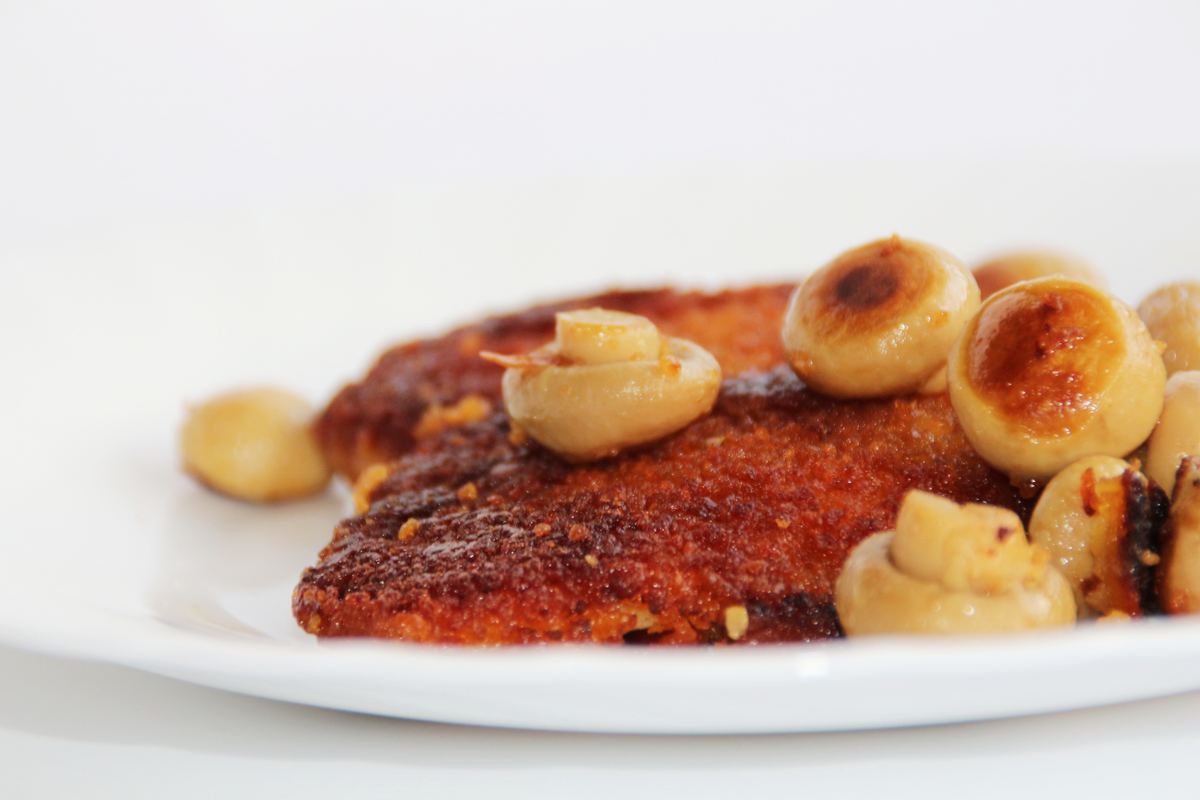Kottelet mit Mischpilzen in Paprikarahm