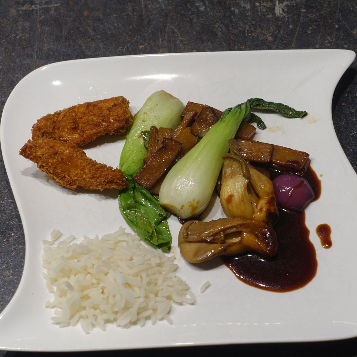 Austernseitling mit pak choi